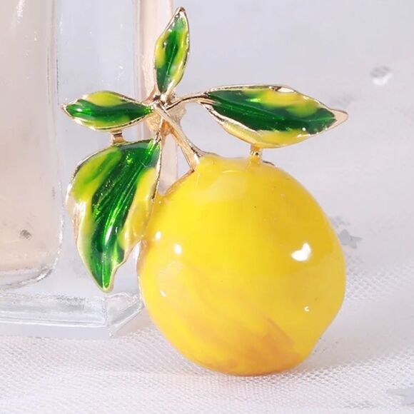 LEMON ENAMEL BROOCH - Picture 3 of 3